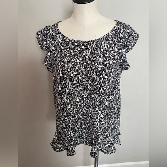 LOFT Tops - LOFT Black and White Floral Blouse